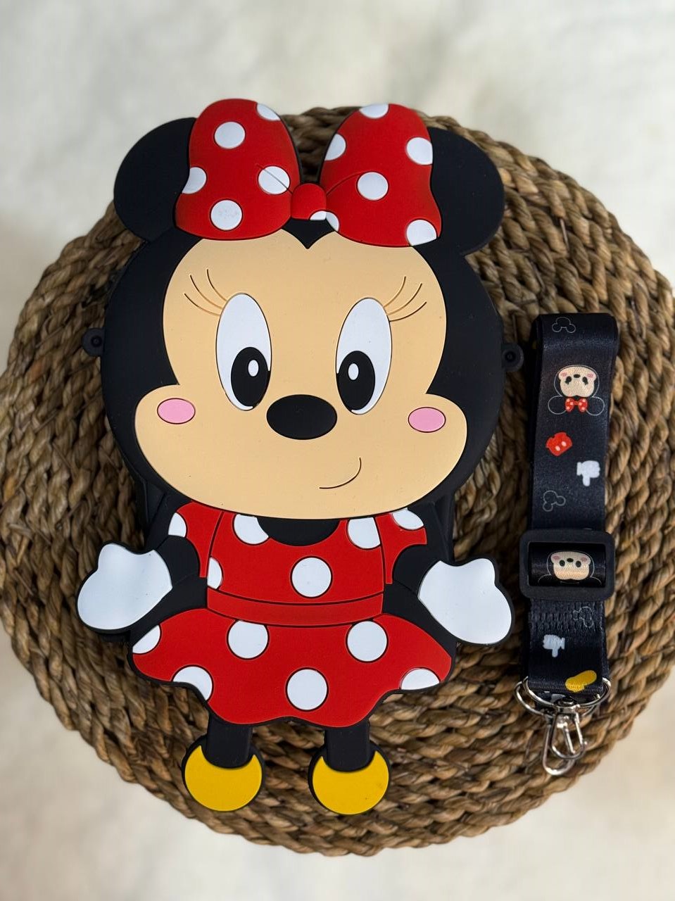 photo_5845885634923843370_y (1)