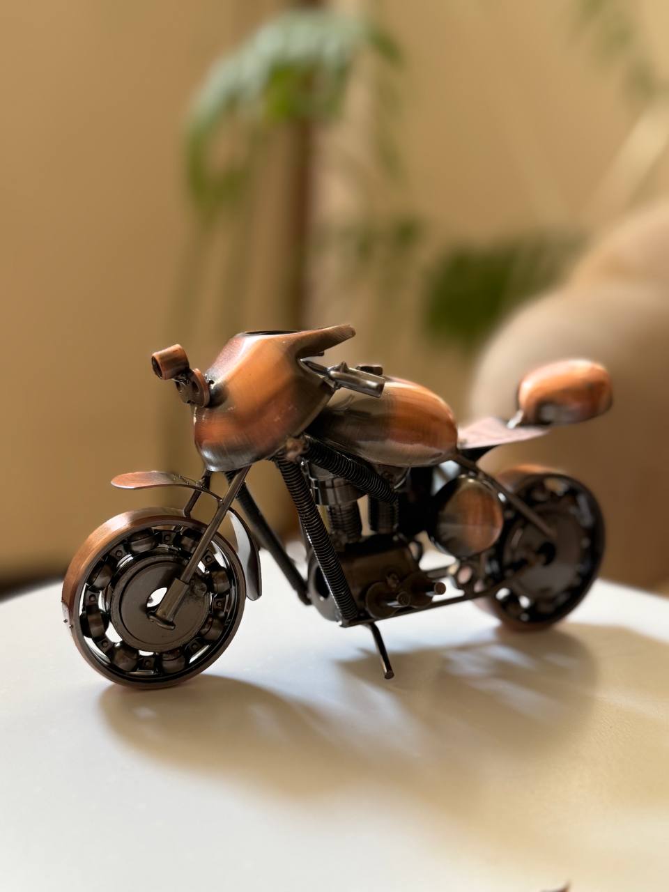photo_5845885634923843322_y